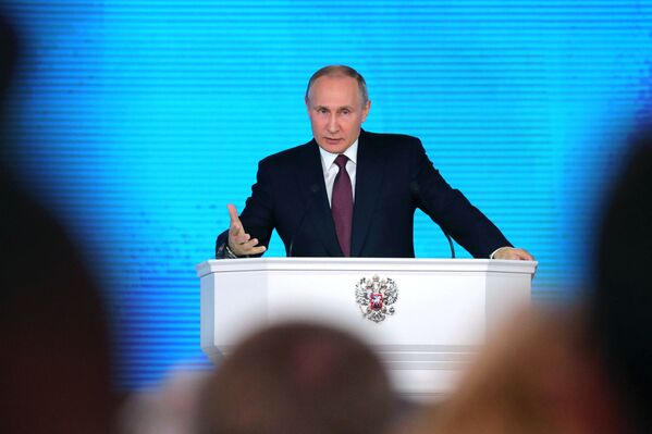 Rusya devlet başkanı adayı Vladimir Putin - Sputnik Türkiye