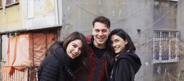 Çağatay Ulusoy- Netflix - Sputnik Türkiye