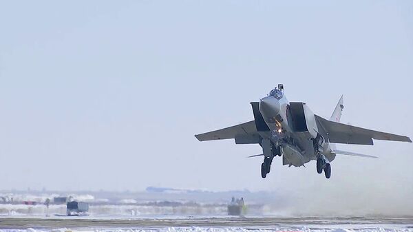 Mig-31 tipi bir savaş uçağı - Sputnik Türkiye