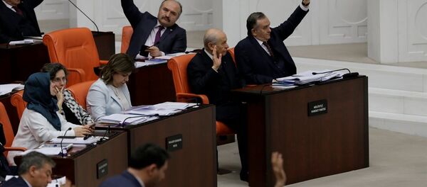 MHP Genel Başkanı Devlet Bahçeli, TBMM genel kurul çalışmalarına katıldı. - Sputnik Türkiye