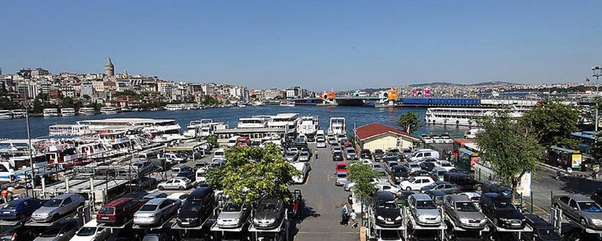 İstanbul, otopark - Sputnik Türkiye, 1920, 16.02.2026