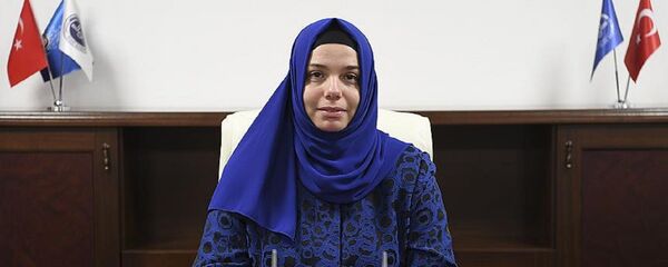 Diyanet İşleri Başkan Yardımcısı Huriye Martı - Sputnik Türkiye