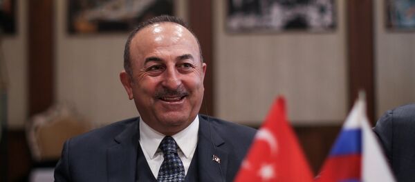 Dışişleri Bakanı Mevlüt Çavuşoğlu, Rus Haber Ajansı (TACC) Genel Müdürü Sergey Mikhaylov’u ziyaret etti. Bakan Çavuşoğlu, ziyaretin ardından Rus basın yayın organlarının temsilcileri ile kahvaltı yaptı. - Sputnik Türkiye