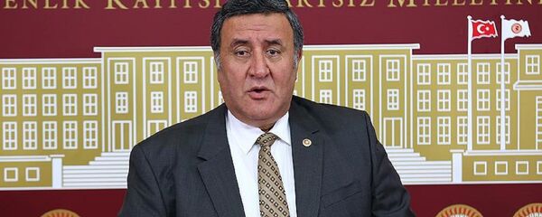 CHP Niğde Milletvekili Ömer Fethi Gürer - Sputnik Türkiye