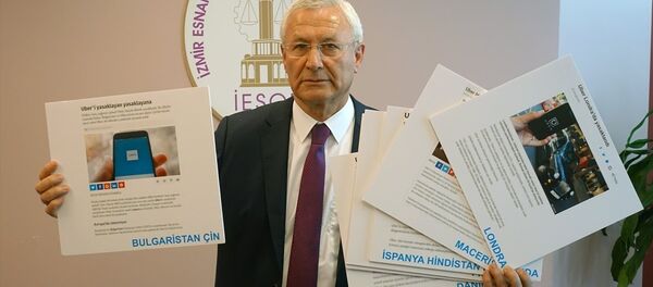 İzmir Şoförler Otomobilciler Esnaf Odası Başkanı Celil Anık - Sputnik Türkiye