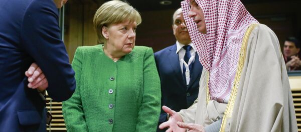 Almanya Başbakanı Angela Merkel-Suudi Arabistan Dışişleri Bakanı Adil el Cübeyr - Sputnik Türkiye