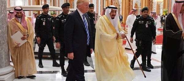 ABD Başkanı Donald Trump-Suudi Kralı Selman bin Abdülaziz - Sputnik Türkiye