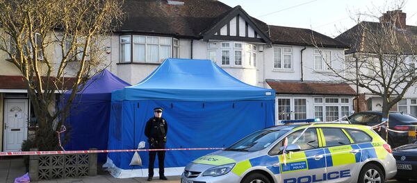 Aeroflot'un eski CEO'su Nikolai Gluşkov 12 Mart'ta Londra'nın güneyindeki New Malden banliyösündeki evinde ölü bulundu. Gluşkov'un (68) boğularak öldürüldüğüne dair kanıtlar üzerinden cinayet soruşturması yürütülüyor. - Sputnik Türkiye