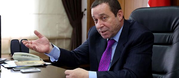 Kuzey Kıbrıs Maliye Bakanı Serdar Denktaş - Sputnik Türkiye