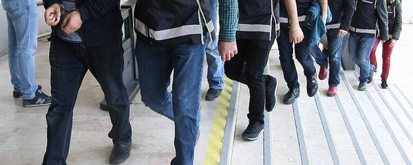 Gözaltı-Polis - Sputnik Türkiye