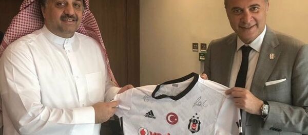 Beşiktaş Başkanı Fikret Orman- Katar Savunma Bakanı Halid bin Mohammed el Atiyye - Sputnik Türkiye