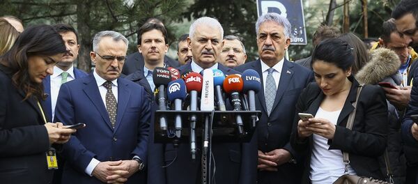 Binali Yıldırım Binali Yıldırım - Sputnik Türkiye