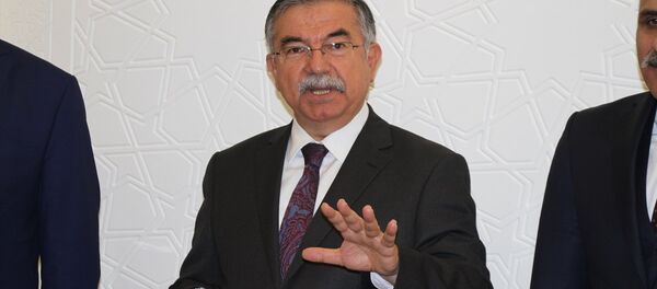 İsmet Yılmaz - Sputnik Türkiye