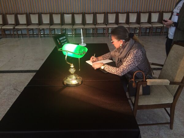 Rusya’daki AVM yangınında yaşamını yitirenler için Ankara’da taziye defteri açıldı - Sputnik Türkiye