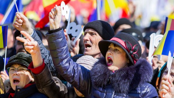 Romanya ve Moldova'nın birleşmesi talebiyle gerçekleştirilen gösteri - Sputnik Türkiye