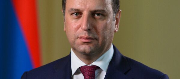 Ermenistan Savunma Bakanı Vigen Sarkisyan Ermenistan Savunma Bakanı Vigen Sarkisyan - Sputnik Türkiye