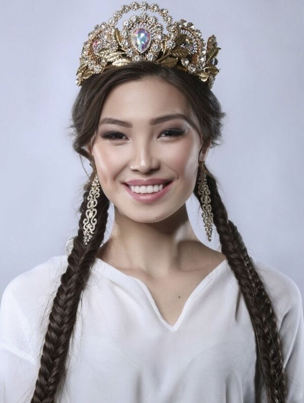 Miss Kazakistan  2018 yarışmacıları - Sputnik Türkiye