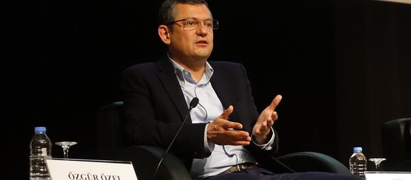CHP Grup Başkanvekili Özgür Özel - Sputnik Türkiye