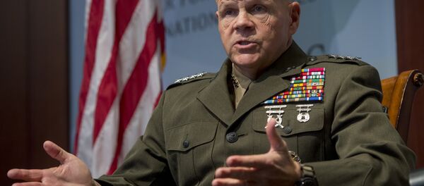 ABD Deniz Piyadeleri Komutanı Orgeneral Robert B. Neller - Sputnik Türkiye