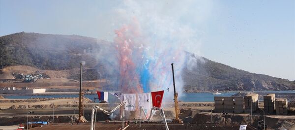 Akkuyu Nükleer Güç Santrali'nin temeli, Cumhurbaşkanı Erdoğan ve Rusya Devlet Başkanı Putin'in katıldığı törenle atıldı. - Sputnik Türkiye