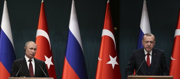 Rusya Devlet Başkanı Putin ve Türkiye Cumhurbaşkanı Erdoğan basın toplantısında - Sputnik Türkiye