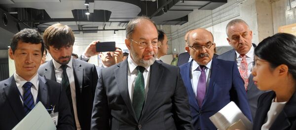 Başbakan Yardımcısı Recep Akdağ, Japonya temasları kapsamında afetlerle mücadele ve acil yardım konularında bu ülkedeki uygulamalara ilişkin bilgi alarak incelemelerde bulundu. - Sputnik Türkiye