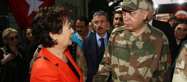 Hülya Koçyiğit - Sputnik Türkiye