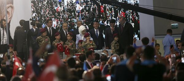 Cumhurbaşkanı ve AK Parti Genel Başkanı Recep Tayyip Erdoğan - Sputnik Türkiye