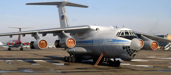 'Ilyushin-76' tipi uçak - Sputnik Türkiye