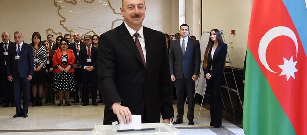 Azerbaycan Cumhurbaşkanı İlham Aliyev Azerbaycan Cumhurbaşkanı İlham Aliyev - Sputnik Türkiye