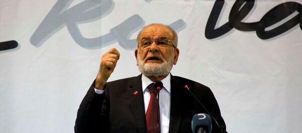 Saadet Partisi Genel Başkanı Temel Karamollaoğlu - Sputnik Türkiye