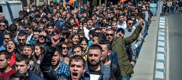 Ermenistan'da Sarkisyan karşıtı eylem - Sputnik Türkiye