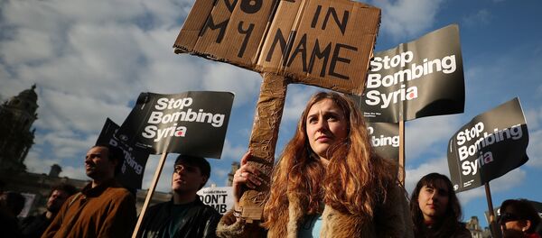 İngiltere'de savaş karşıtı protestolar - Sputnik Türkiye