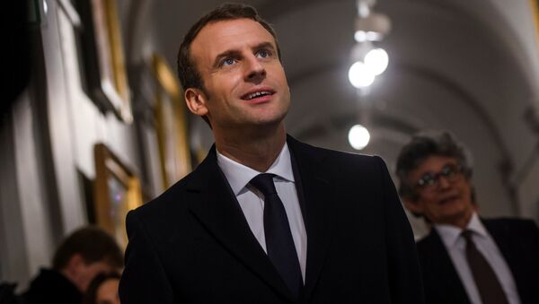French President Emmanuel Macron visits the museum in Ajaccio, on the French Mediterranean island of Corsica - Sputnik Türkiye
