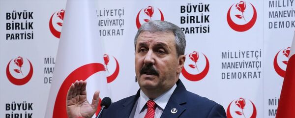 Büyük Birlik Partisi (BBP) Genel Başkanı Mustafa Destici - Sputnik Türkiye