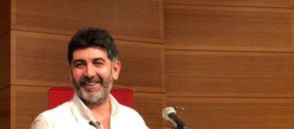 Gazeteci-yazar Levent Gültekin - Sputnik Türkiye