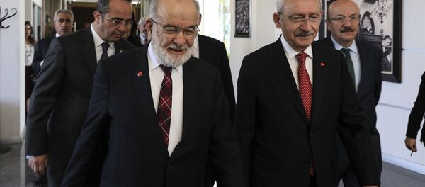 Saadet Partisi Genel Başkanı Temel Karamollaoğlu -  CHP Genel Başkanı Kemal Kılıçdaroğlu - Sputnik Türkiye