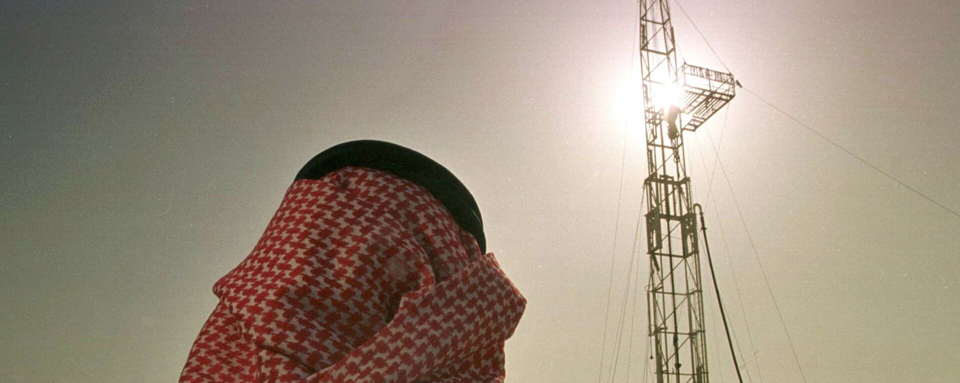Suudi Arabistan devletinin petrol-gaz şirketi Aramco, Hovta petrol yatağı - Sputnik Türkiye, 1920, 02.04.2023