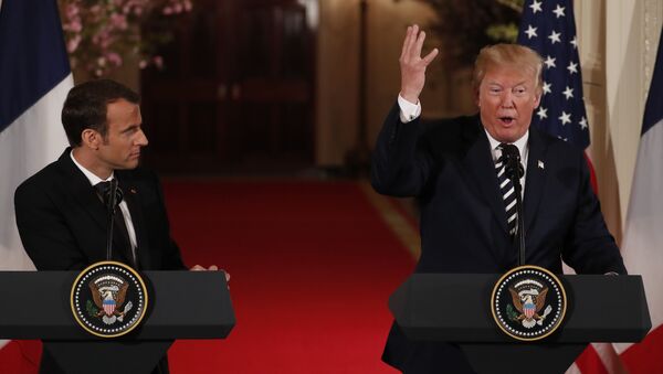 Mcaron ile Trump Beyaz Saray'da ortak basın toplantısında, 24 Nisan 2018 - Sputnik Türkiye