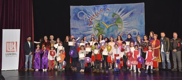 II. Uluslararası Çocuk ve Gençlik Festivali, dünyanın çeşitli ülkelerinde Rusça konuşan çocuk ve gençleri İstanbul'da bir araya getirdi. - Sputnik Türkiye