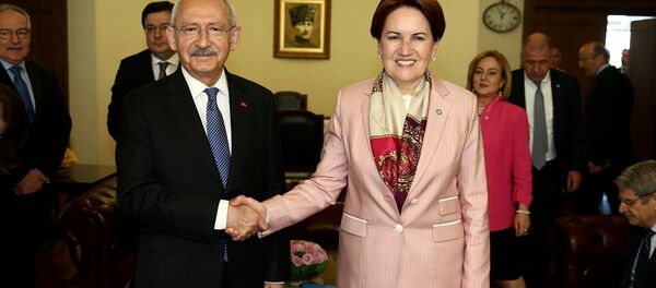 Kemal Kılıçdaroğlu - Meral Akşener - Sputnik Türkiye