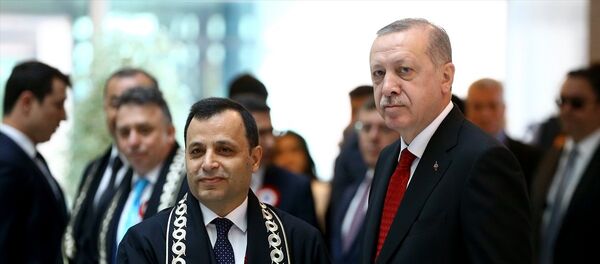Cumhurbaşkanı Recep Tayyip Erdoğan,  AYM Başkanı Zühtü Arslan - Sputnik Türkiye