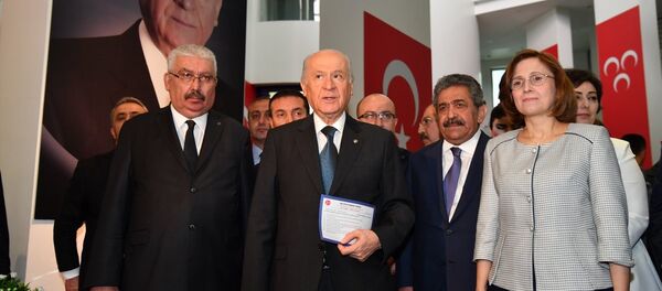 MHP Genel Başkanı Devlet Bahçeli, 24 Haziran genel seçimleri için parti genel merkezinde milletvekilliği adaylık başvurusunu yaptı. - Sputnik Türkiye
