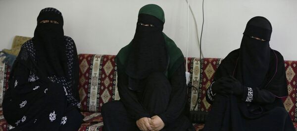 IŞİD'e katılmak için Çin'den kaçan Uygur kadınlar, Kayseri, Ağustos 2017 - Sputnik Türkiye