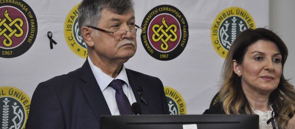 İstanbul Üniversitesi Cerrahpaşa Tıp Fakültesi Dekanı Prof. Dr. Alaattin Duran - Sputnik Türkiye