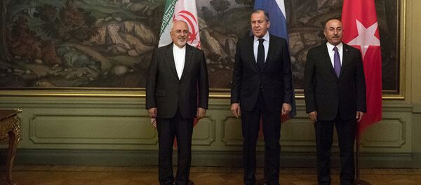 Sergey Lavrov- Cevad Zarif - Mevlüt Çavuşoğlu - Sputnik Türkiye