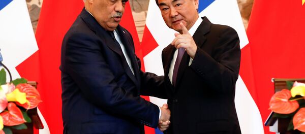 Çin Dışişleri Bakanı Wang Yi ile Dominik Cumhuriyeti Dışişleri Bakanı Miguel Vargas Çin Dışişleri Bakanı Wang Yi ile Dominik Cumhuriyeti Dışişleri Bakanı Miguel Vargas - Sputnik Türkiye