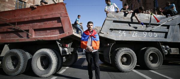 Ermenistan'daki gösteriler - Sputnik Türkiye