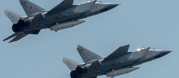 Kinjal füze sistemleriyle donatılan MiG-31 avcı uçakları - Sputnik Türkiye