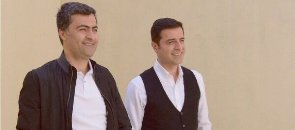 Abdullah Zeydan - Selahattin Demirtaş - Sputnik Türkiye